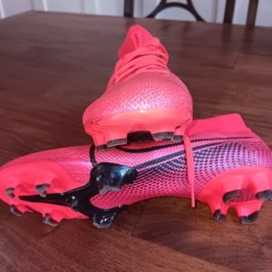 Nike mercurial soccer cleats 9.5